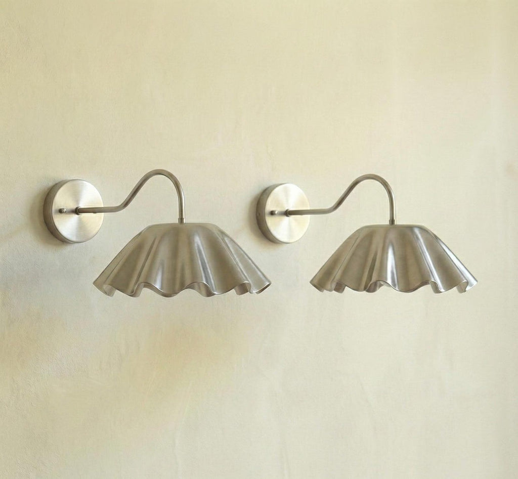 Vintage Brass Ruffle Shade Wall Sconce – Mid Century Modern Scalloped Lamp Fixture