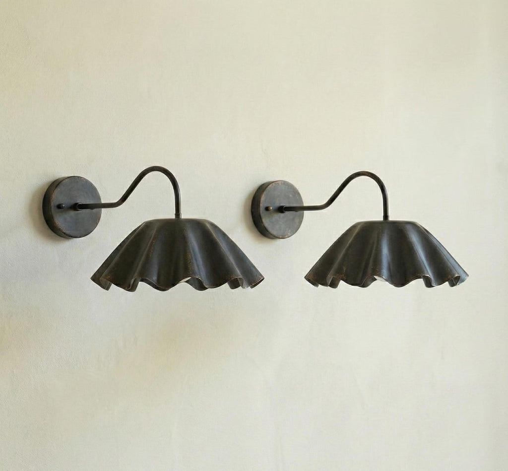 Vintage Brass Ruffle Shade Wall Sconce – Mid Century Modern Scalloped Lamp Fixture